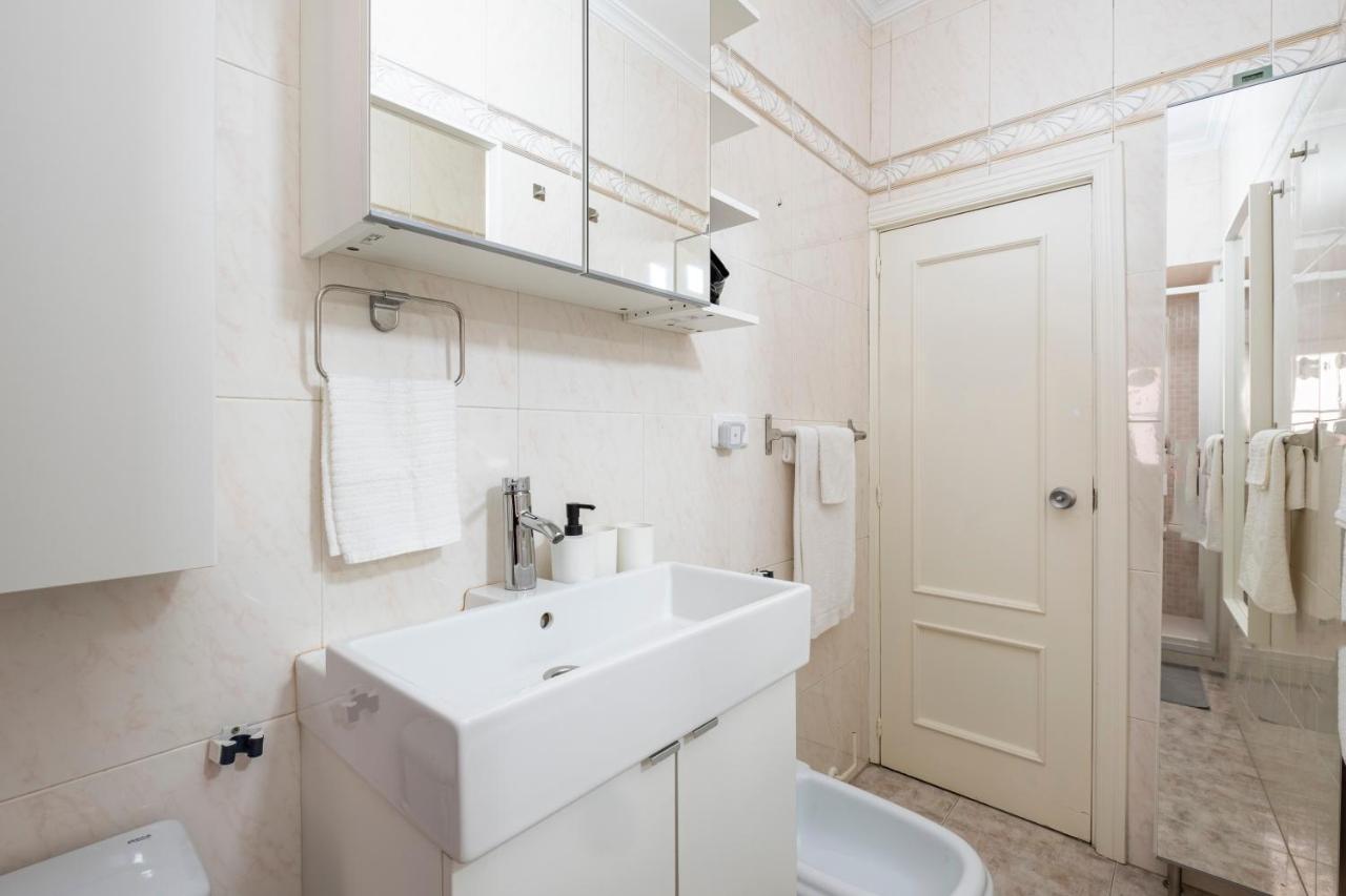 Madrid Center Room Private 7 Minutes Or 4 Metro Stops 외부 사진