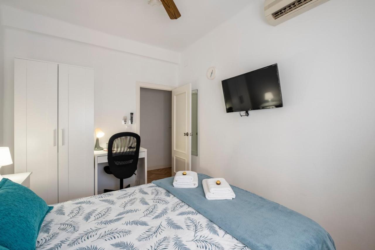 Madrid Center Room Private 7 Minutes Or 4 Metro Stops 외부 사진